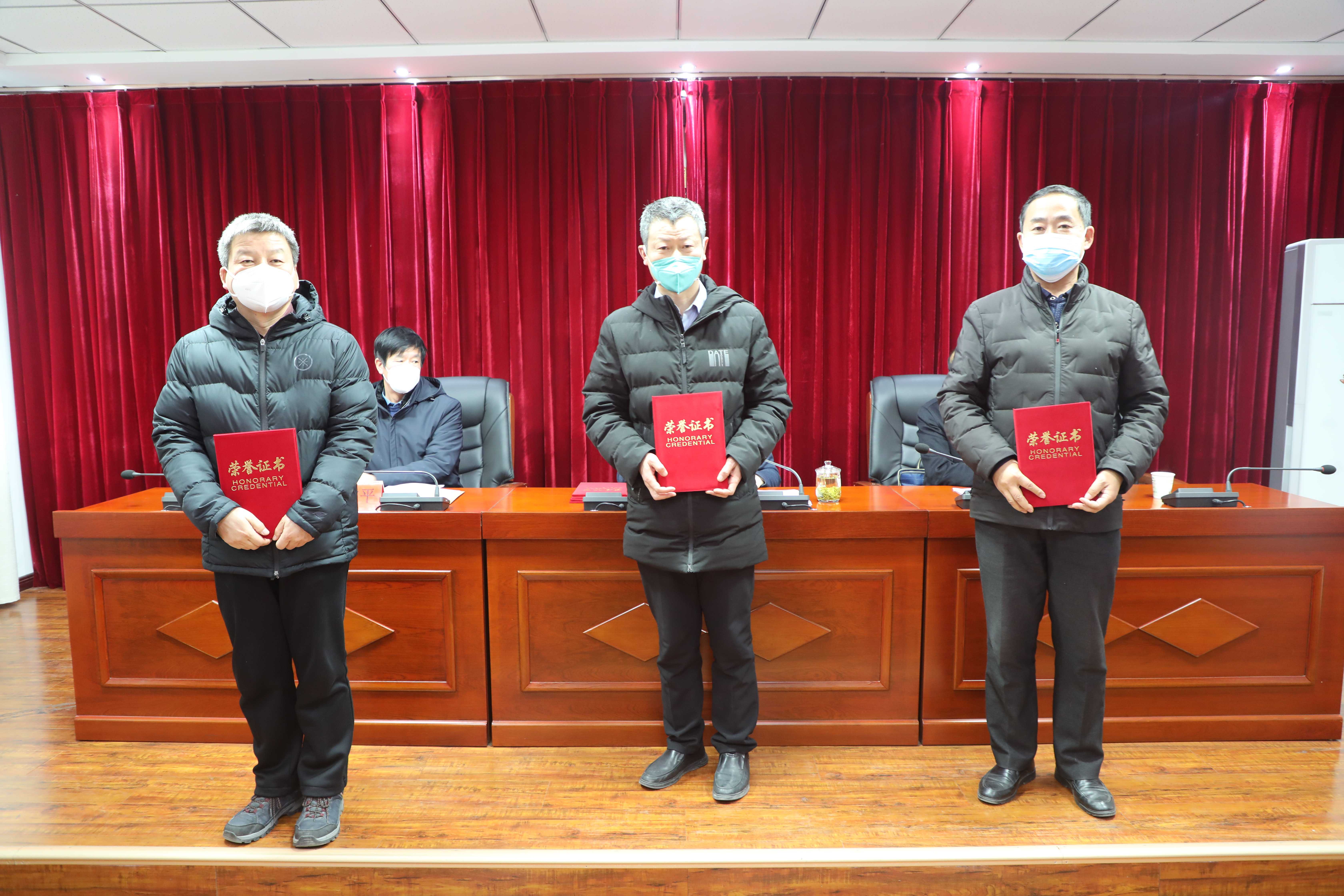 1672993295877893.jpg 1672993295877893.jpg