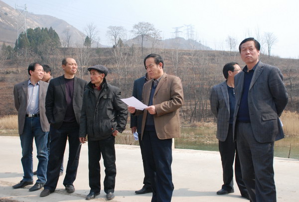 市人大副主任李选良来我区评议调查国土资源管理工作